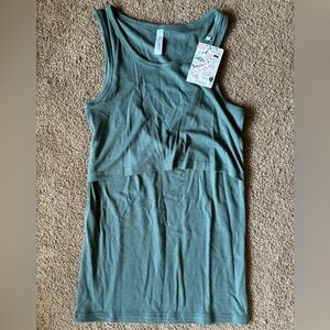 NWT - Latched Mama ribbed tank (size medium)
